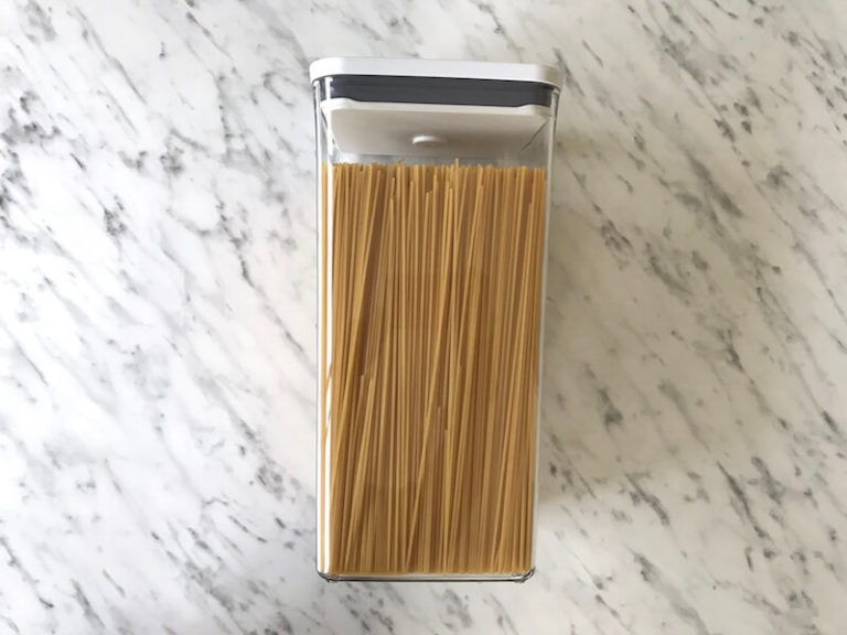 【パスタ収納】バリラ5kgにぴったりな保存容器OXO(オクソー)ポップコンテナ2購入レビュー！ ぱるろぐ